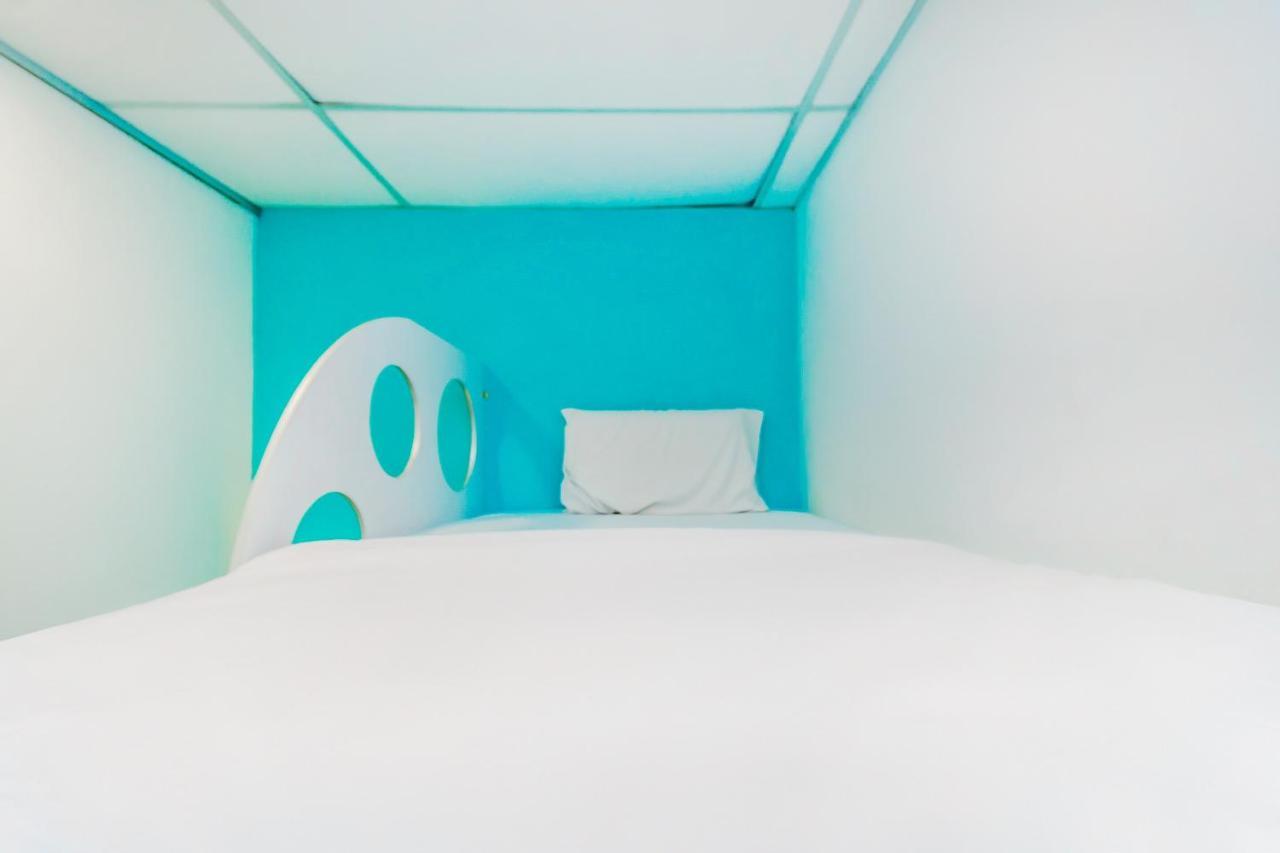 Spot On 89816 Warm Blanket Hotell Johor Bahru Exteriör bild
