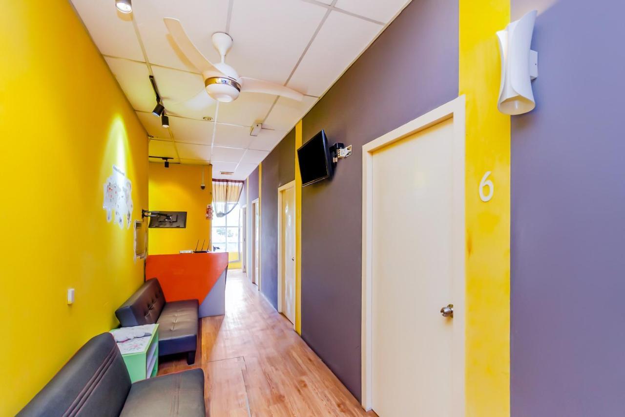 Spot On 89816 Warm Blanket Hotell Johor Bahru Exteriör bild